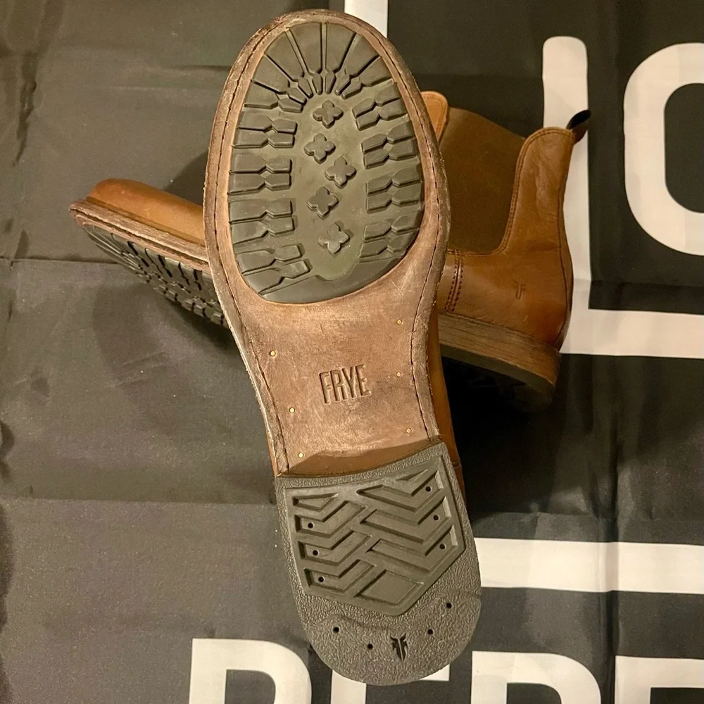 FRYE AND CO. Brown Leather Chelsea Boots - Picture 5 of 5
